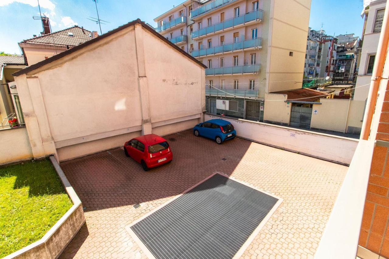 Come Casa Like Home Apartment With Parking Turyn Zewnętrze zdjęcie